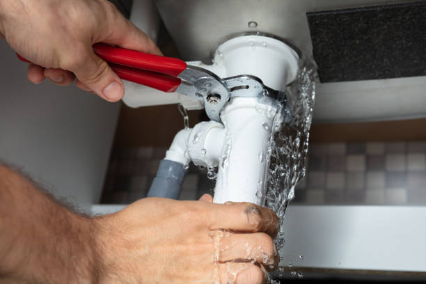 Best 24/7 water damage repair  in Cypress Lake, FL
